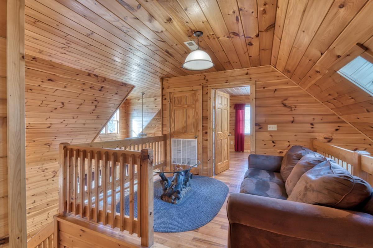 Cherokee Lodge 세비어빌 외부 사진