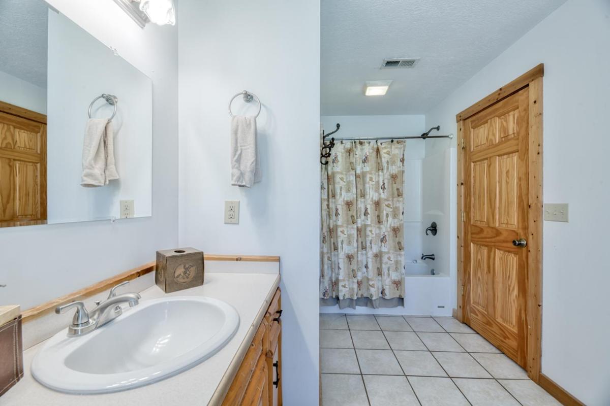 Cherokee Lodge 세비어빌 외부 사진